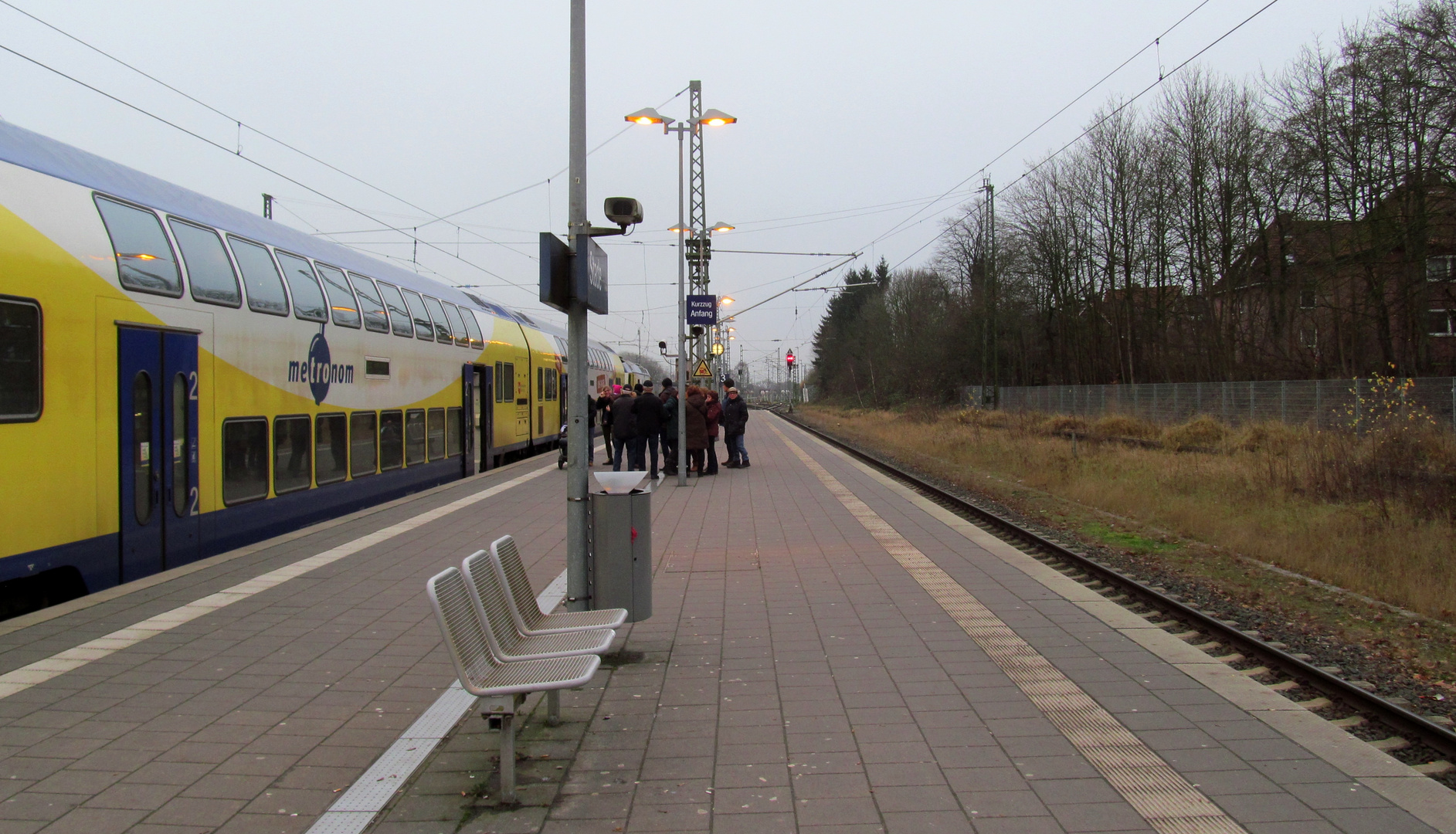 am Bahnhof in Stade ...