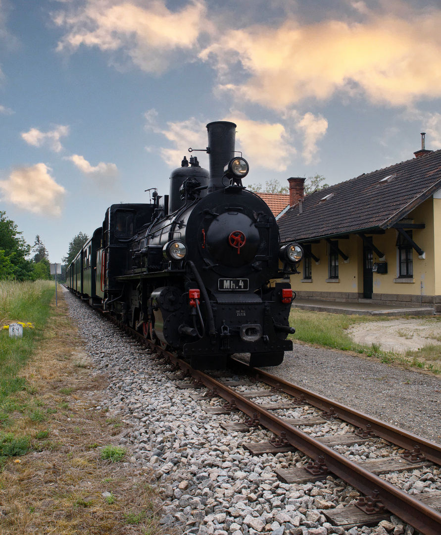 Am Bahnhof Neunagelberg