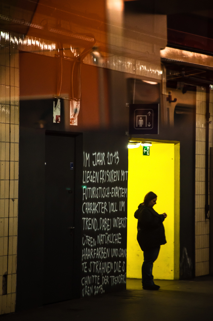 Am Bahnsteig der U-Bahn