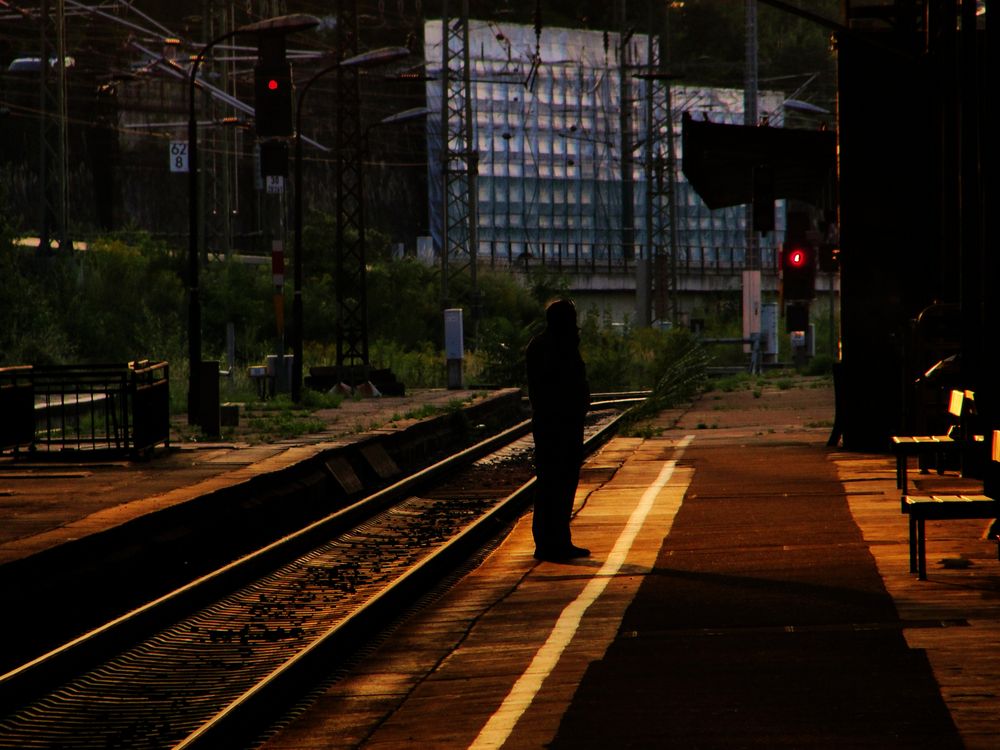 Am Bahnsteig