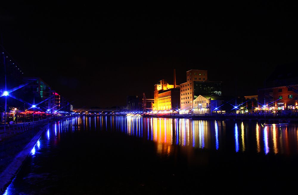 Am blauen Innenhafen