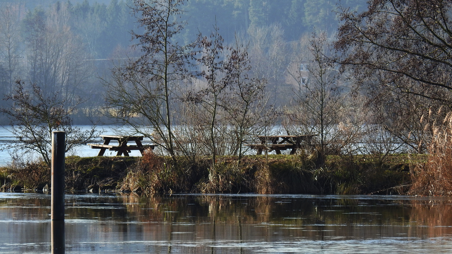 Am Brombachsee  3