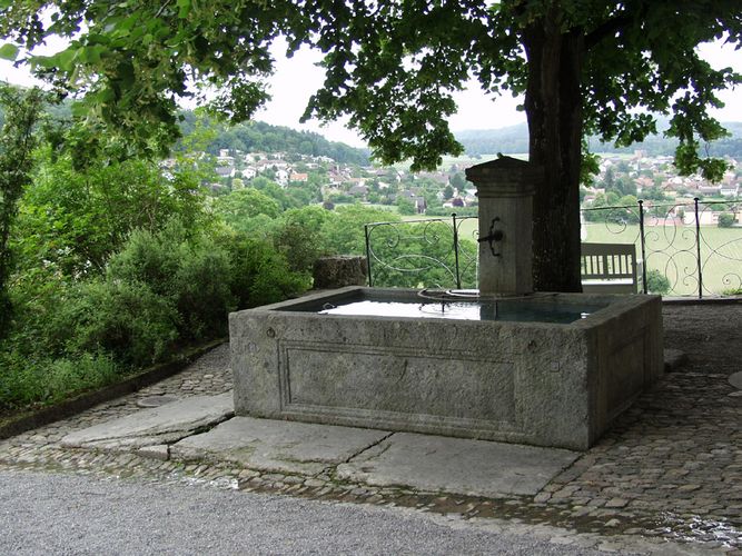 am Brunnen