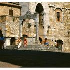 Am Brunnen in San Gimignano