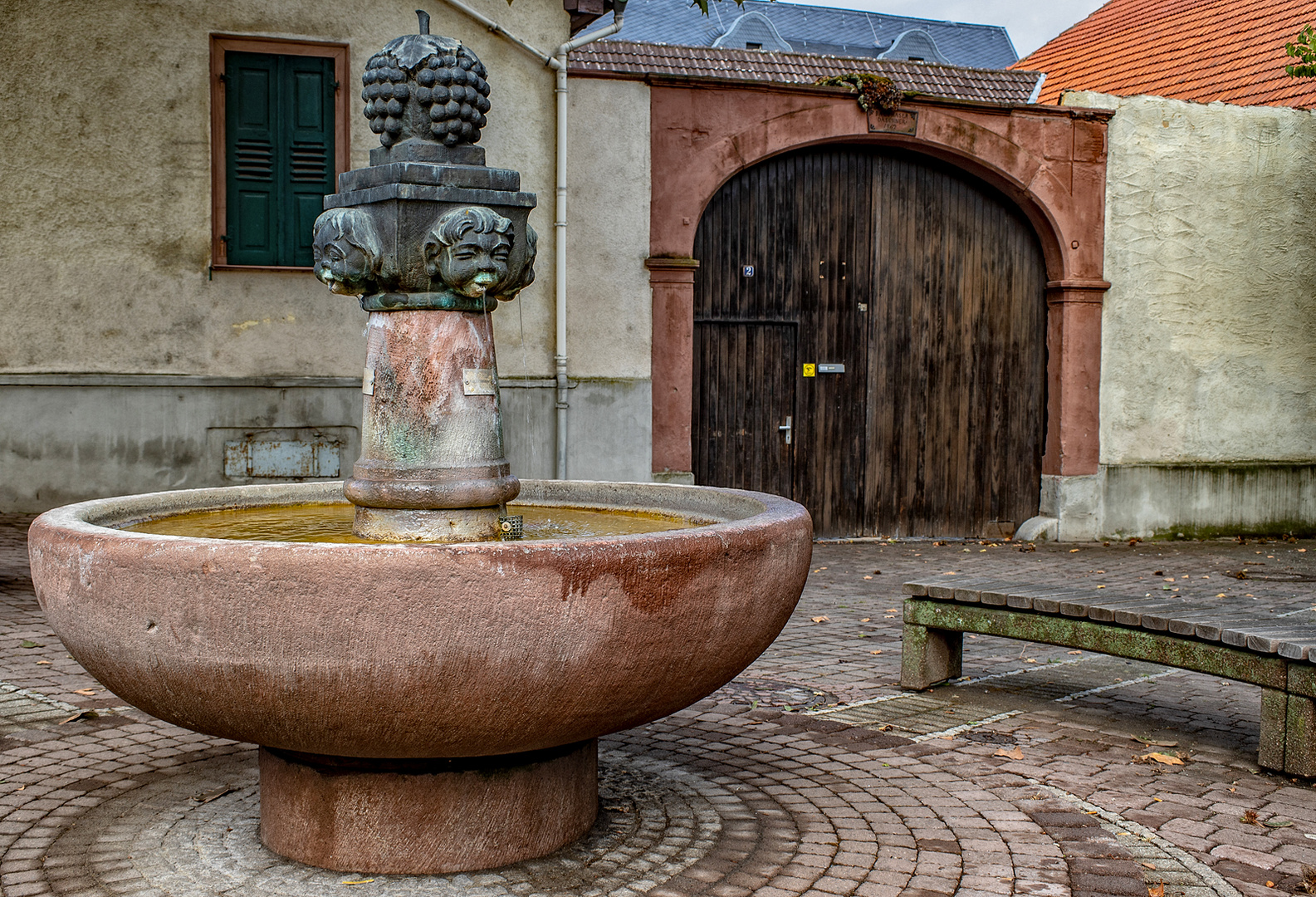 Am Brunnen vor dem Tore