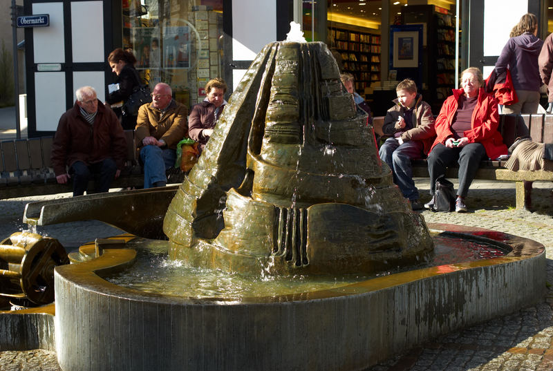 Am Brunnen vor dem Tore