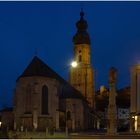 Am Brunnen vor der Kirche