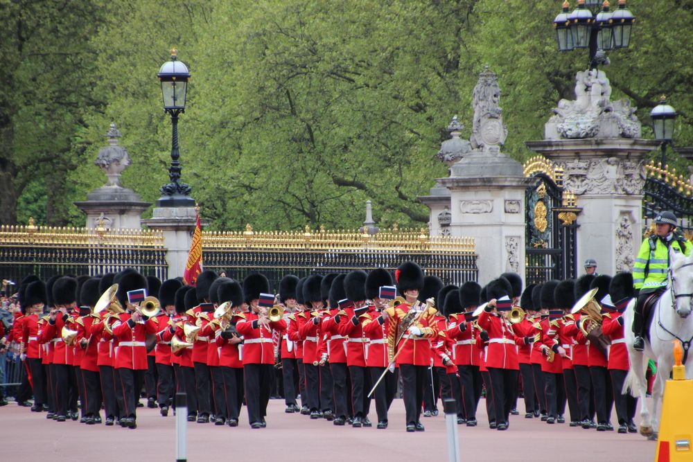 Am Buckingham Palast