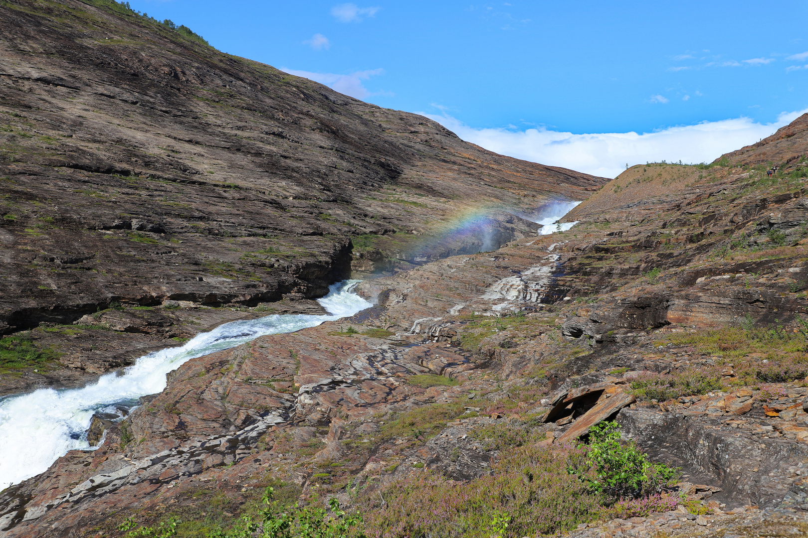 Am Canon des Gletscherabflusses am Svartisen-Gletscher