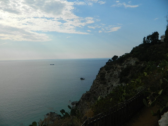 am Capo Vaticano 3