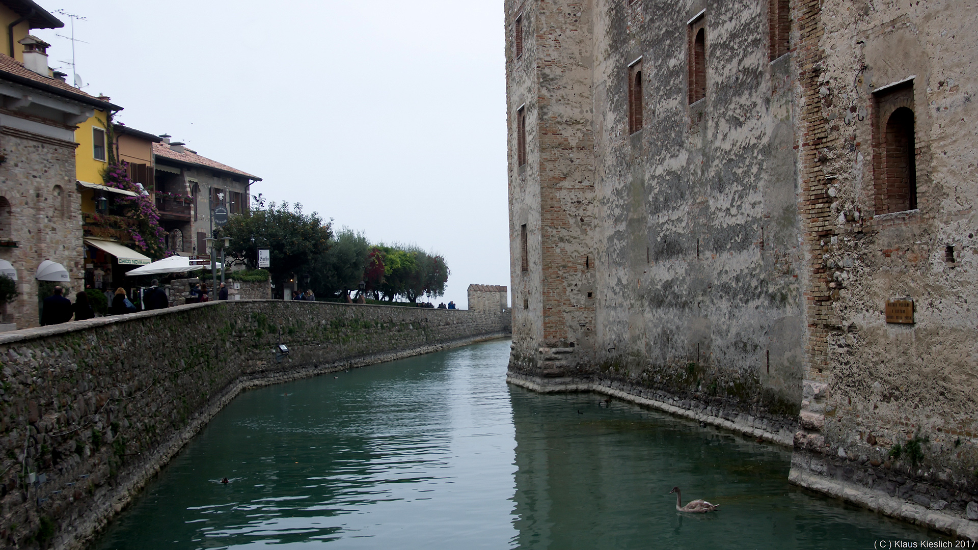 Am Castello Scaligero in Sirmione 