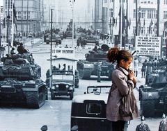 °°° am Checkpoint Charlie....°°°