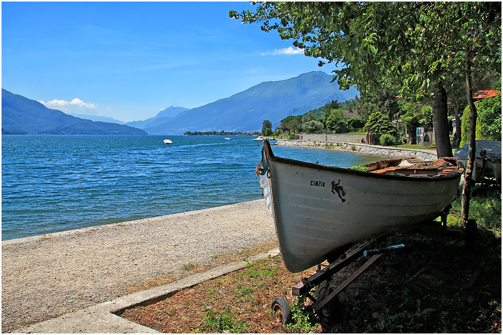 Am Comer See.