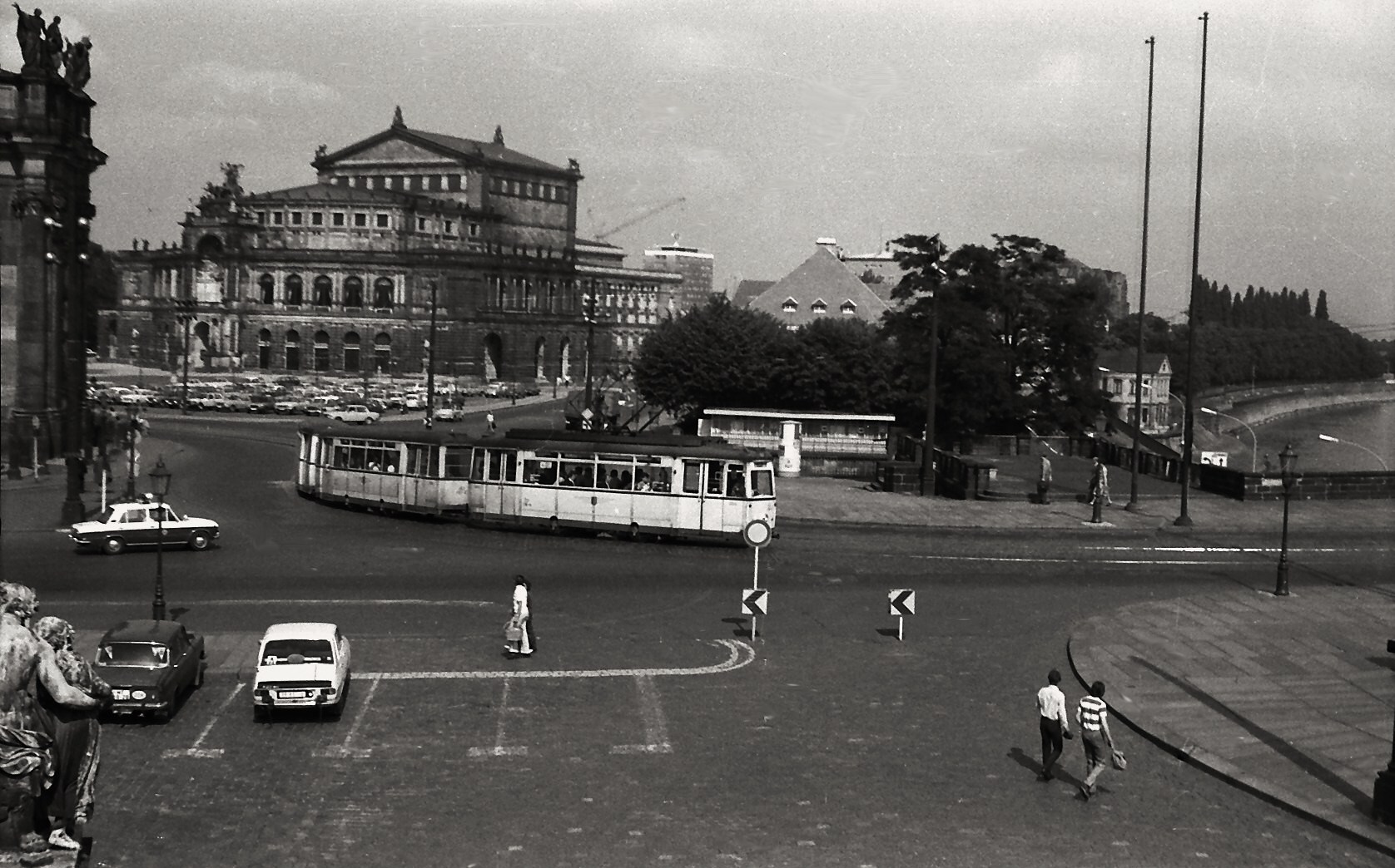 Am Dimitroff-Platz