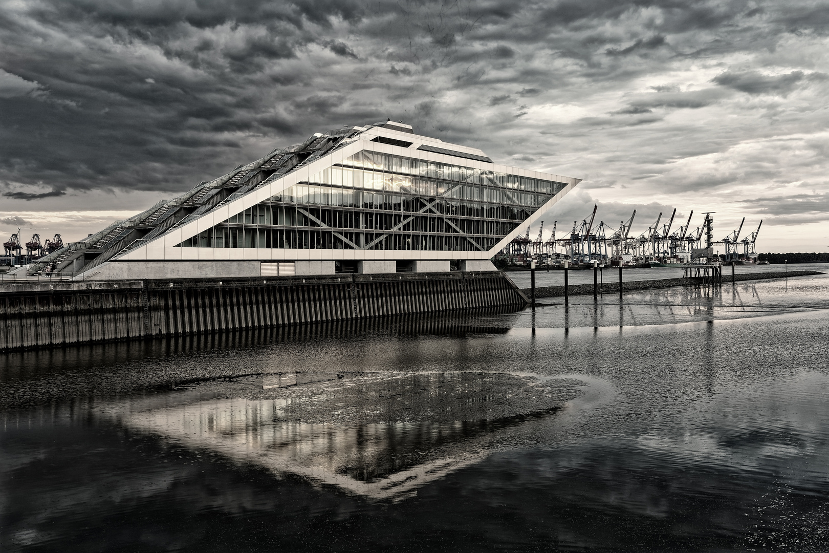 *Am Dockland**