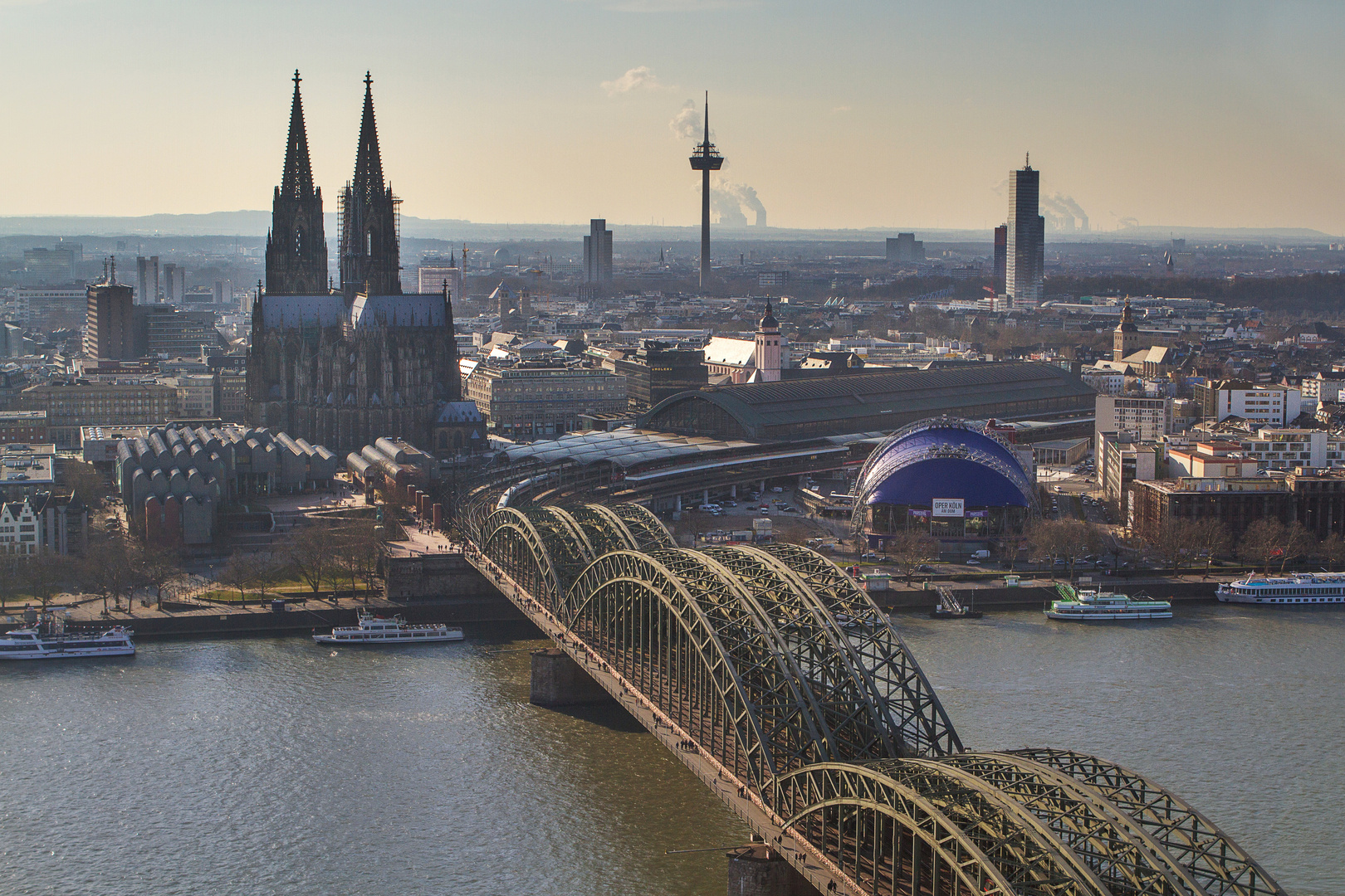 Am Dom zo Kölle, zu Kölle am Rhing