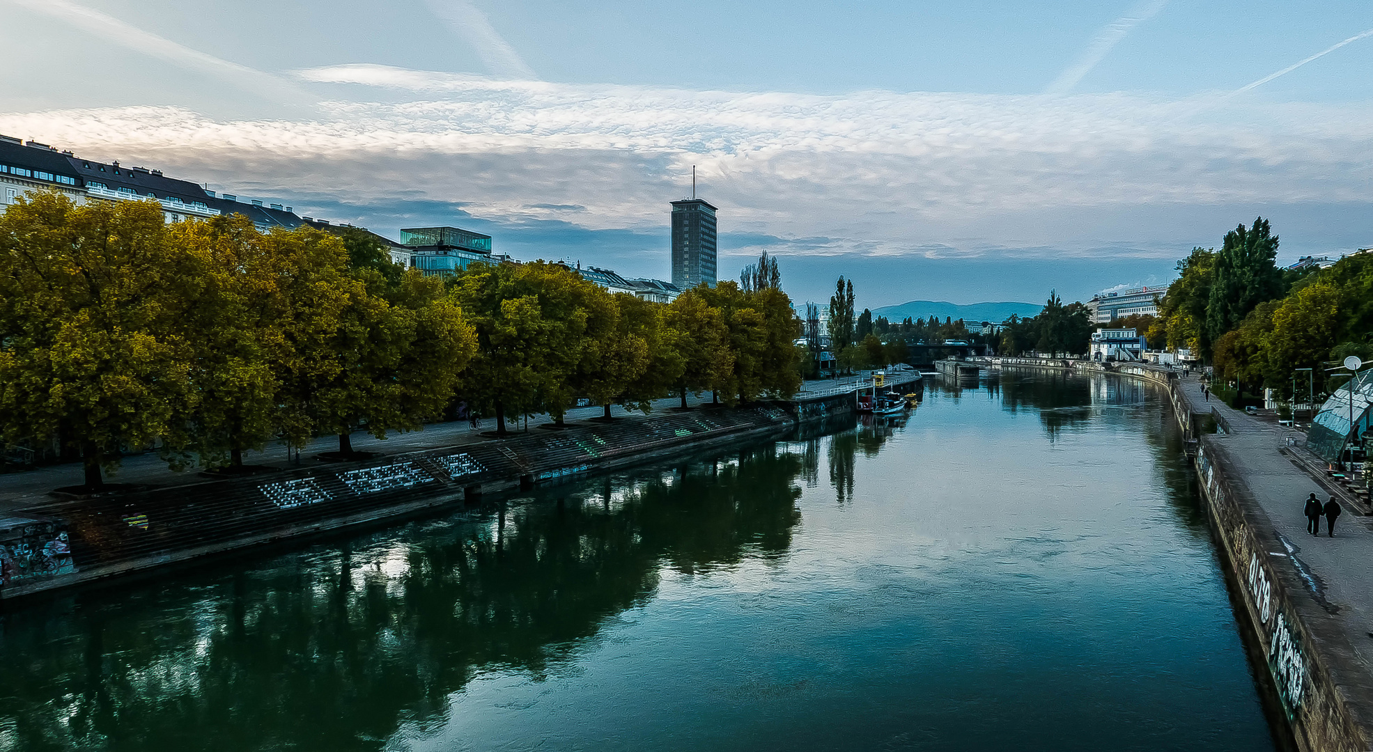 Am Donaukanal (4) Foto & Bild world, herbst, österreich Bilder auf