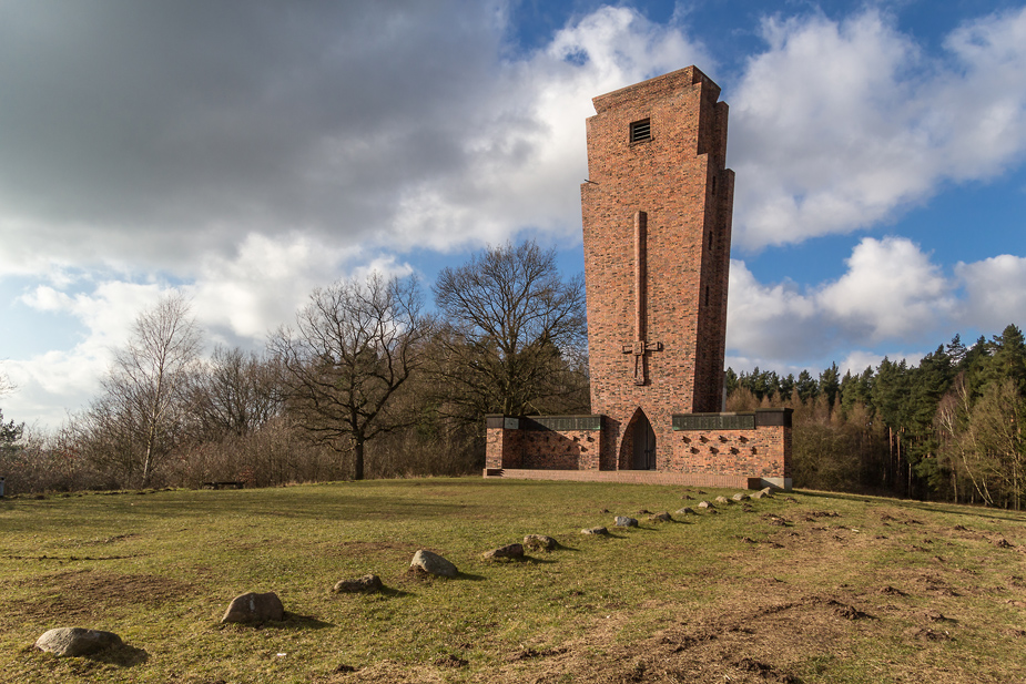 Am Ehrenmal