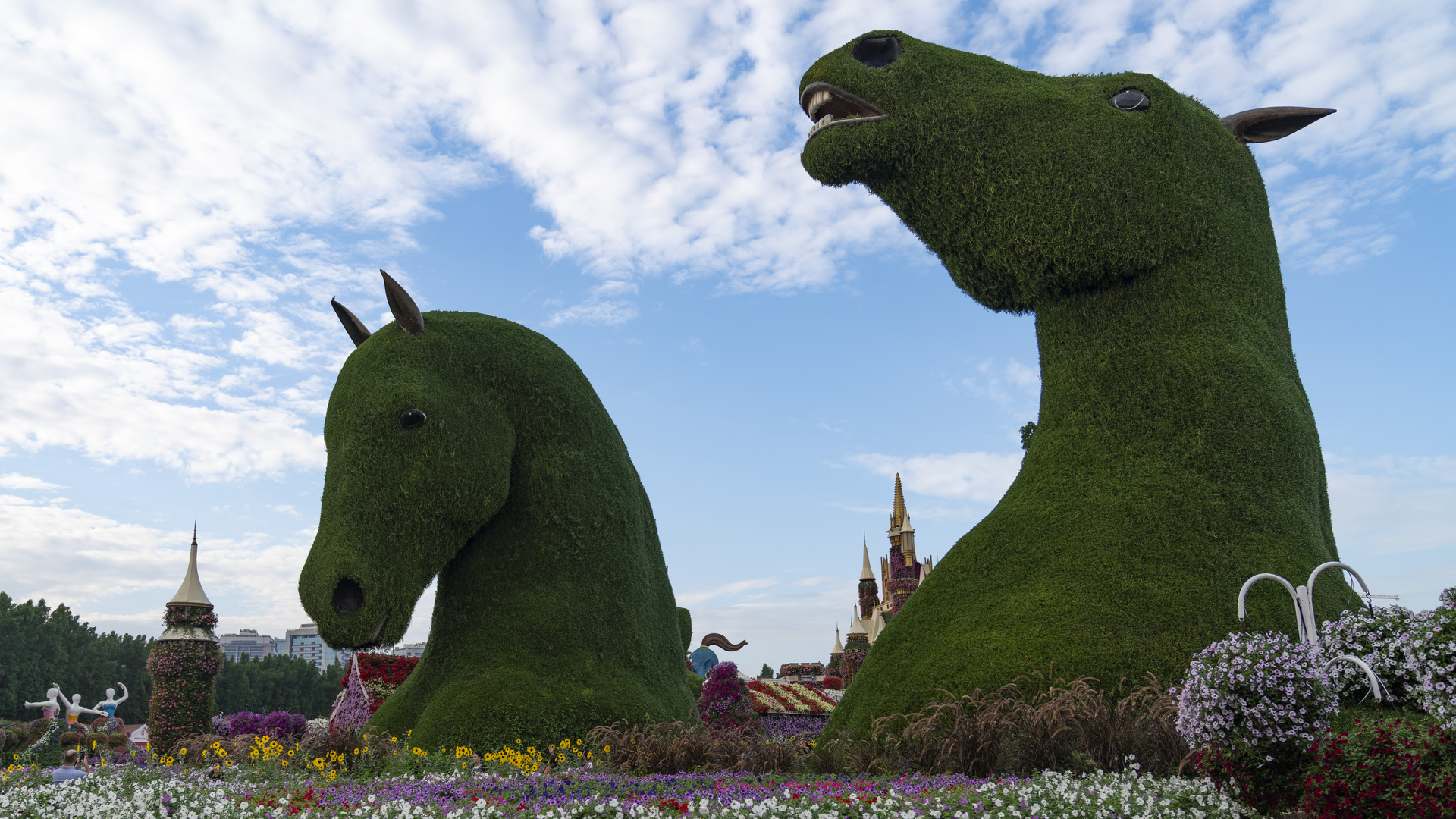 Am Eingang des Miracle Gardens