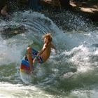 Am Eisbach: Hoppla!