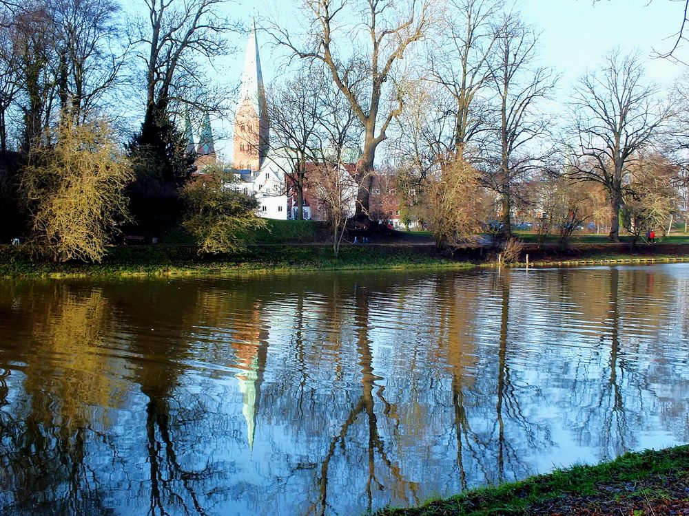 Am Elbe-Lübeck-Kanal