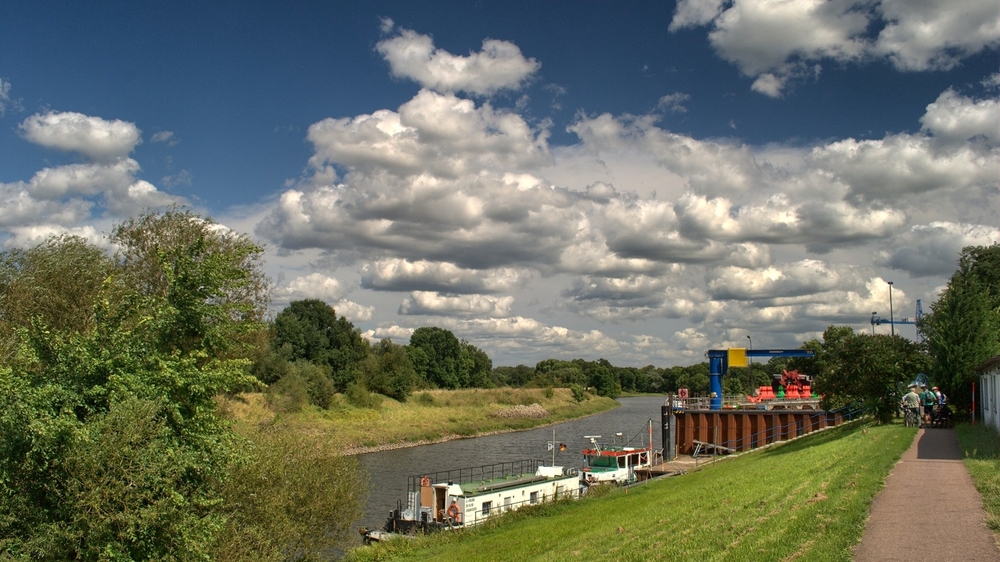 Am Elbe Radweg