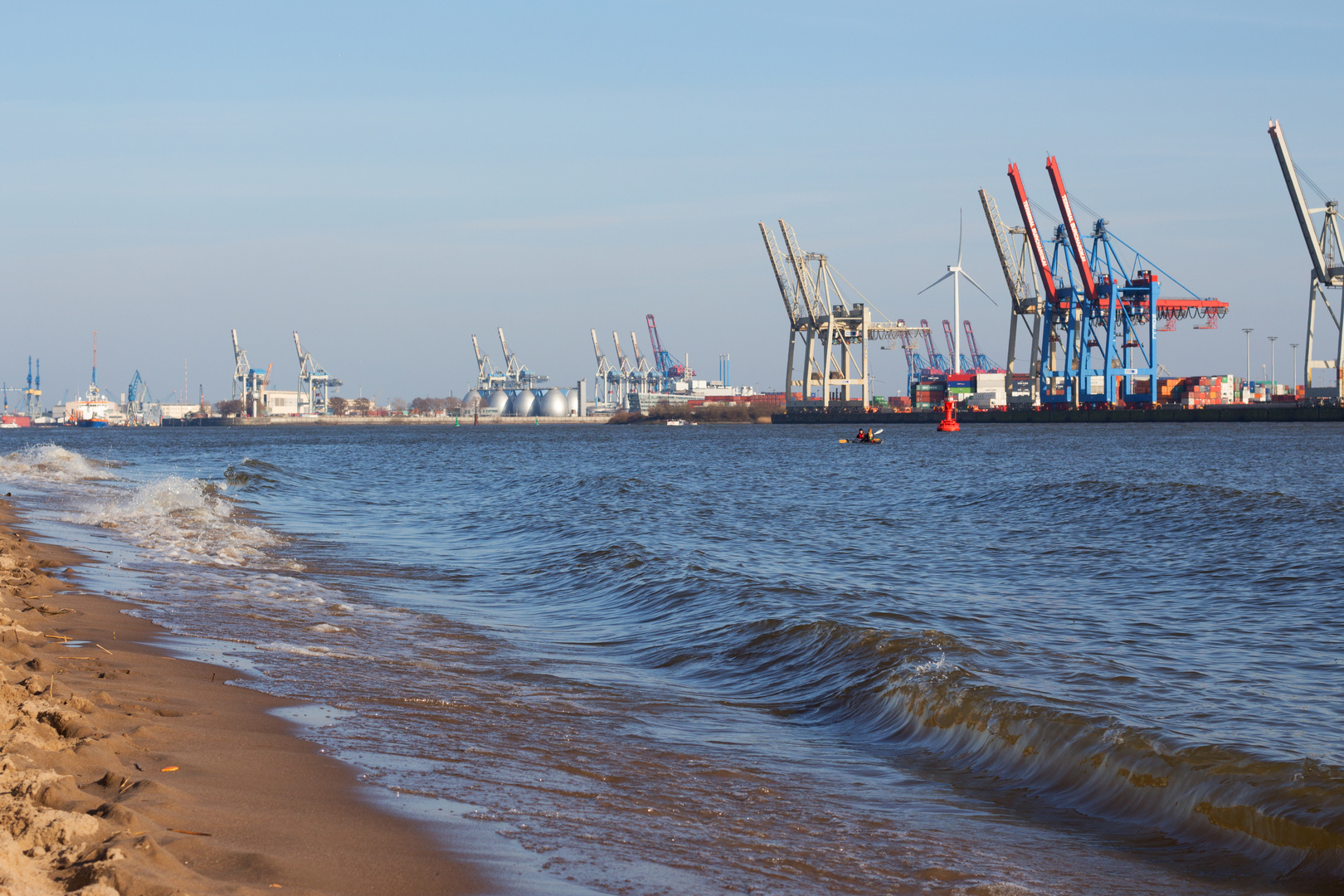 am Elbstrand in Hamburg