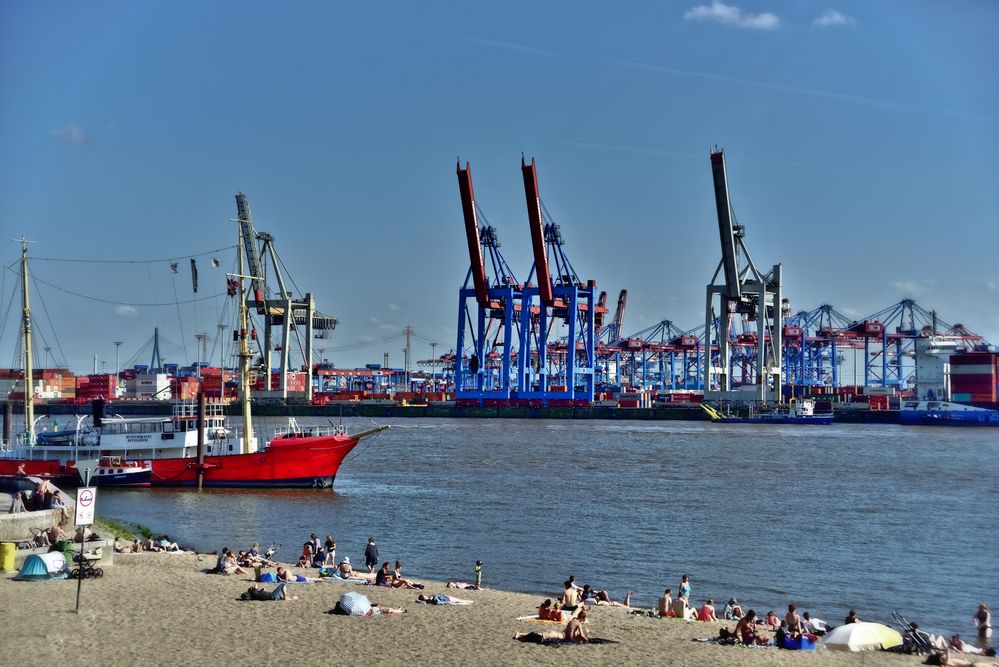 am Elbstrand Övelgönne