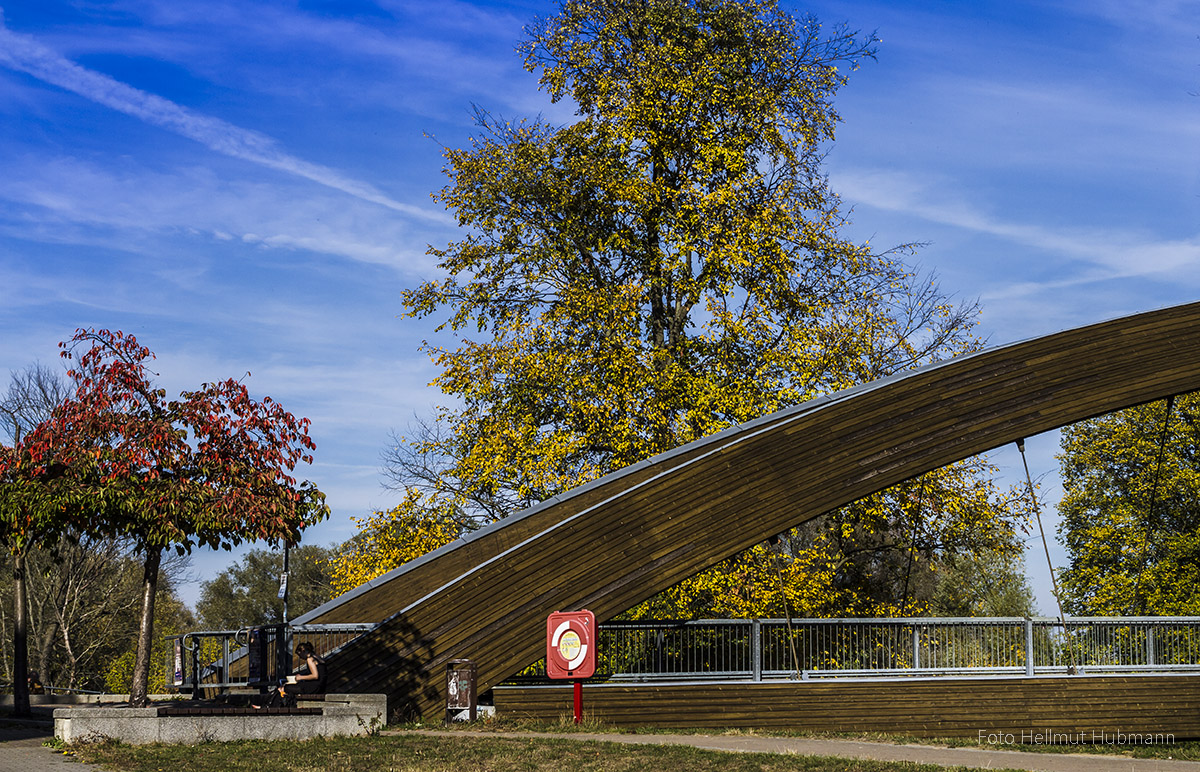 AM ENDE DER BRÜCKE