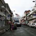 Am Ende der Staße parkt Mein Schiff (Point-À-Pitre, Guadeloupe)