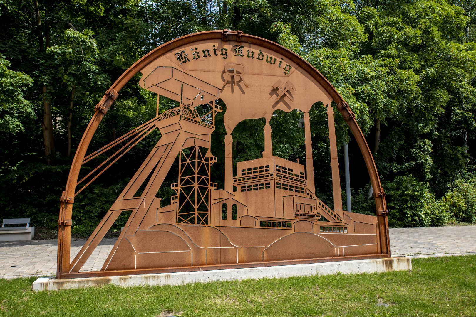 am Festspielhaus Recklinghausen