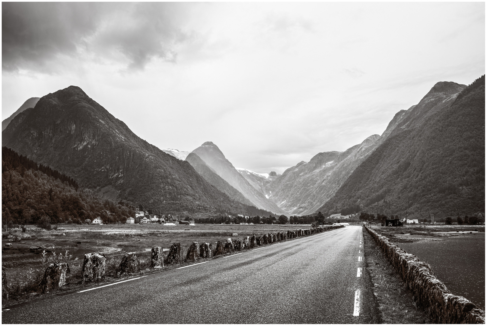 Am Fjaerlandfjord