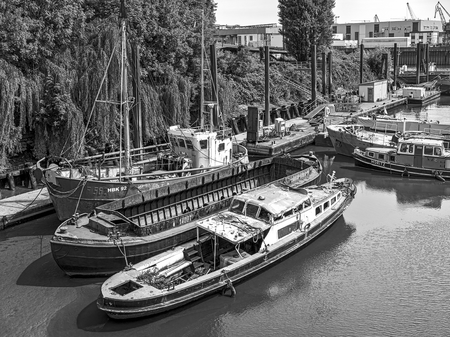 Am Fleet vor der Flint Werft