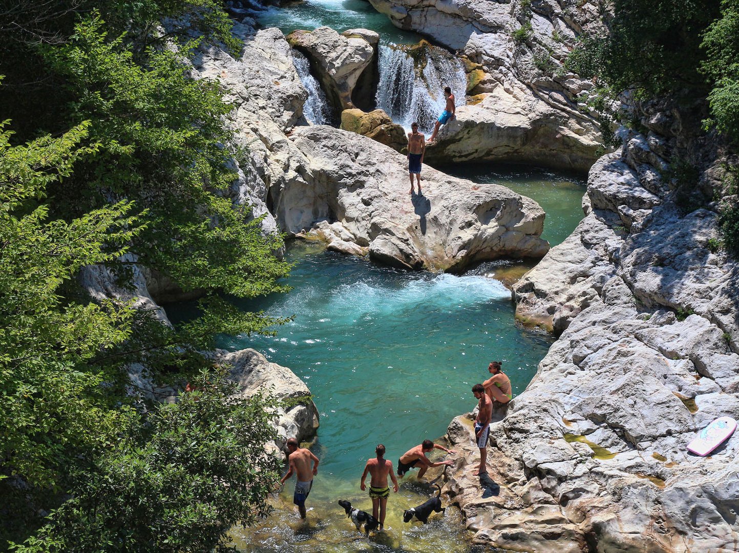 am Fluss Candigliano