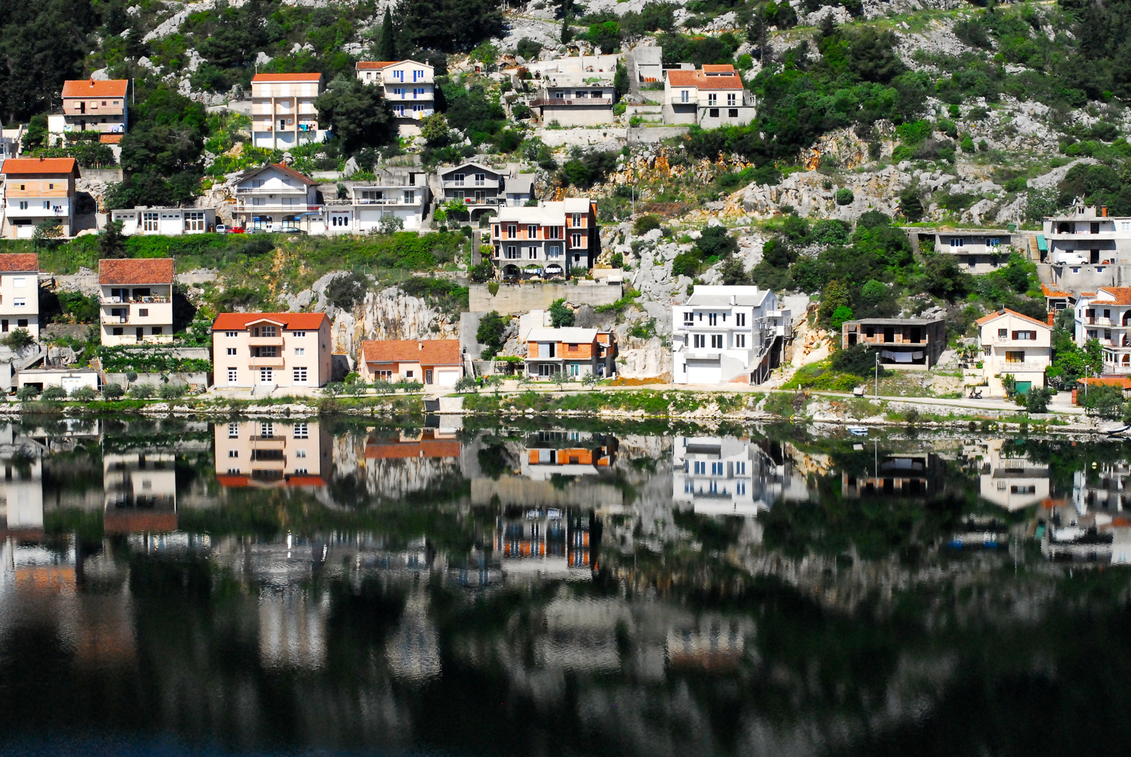 Am Fluss Neretva