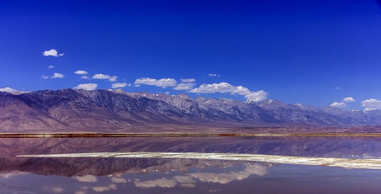 Am Fuß der Blauen Berge