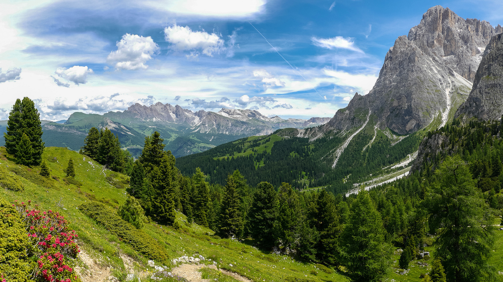 Am Fuß des Plattkofels