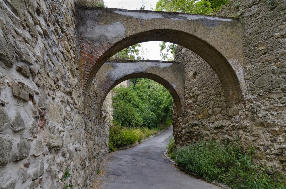 am fuße des nussberges