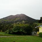 am Fuße des Turrialba