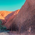 Am Fusse des Uluru