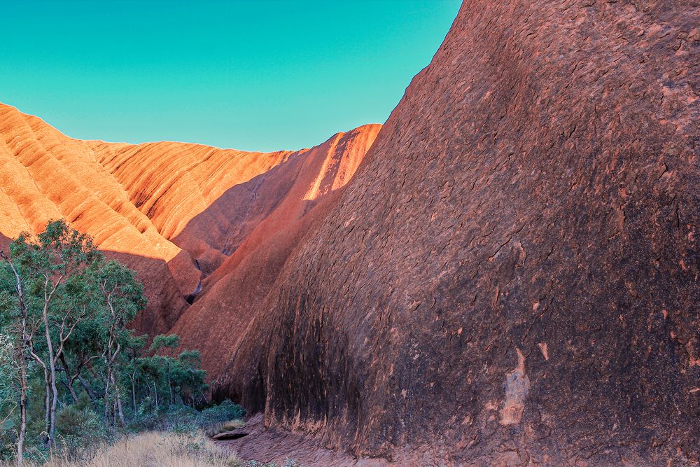 Am Fusse des Uluru