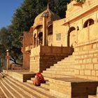 Am Gadi Sagar See bei Jaisalmer