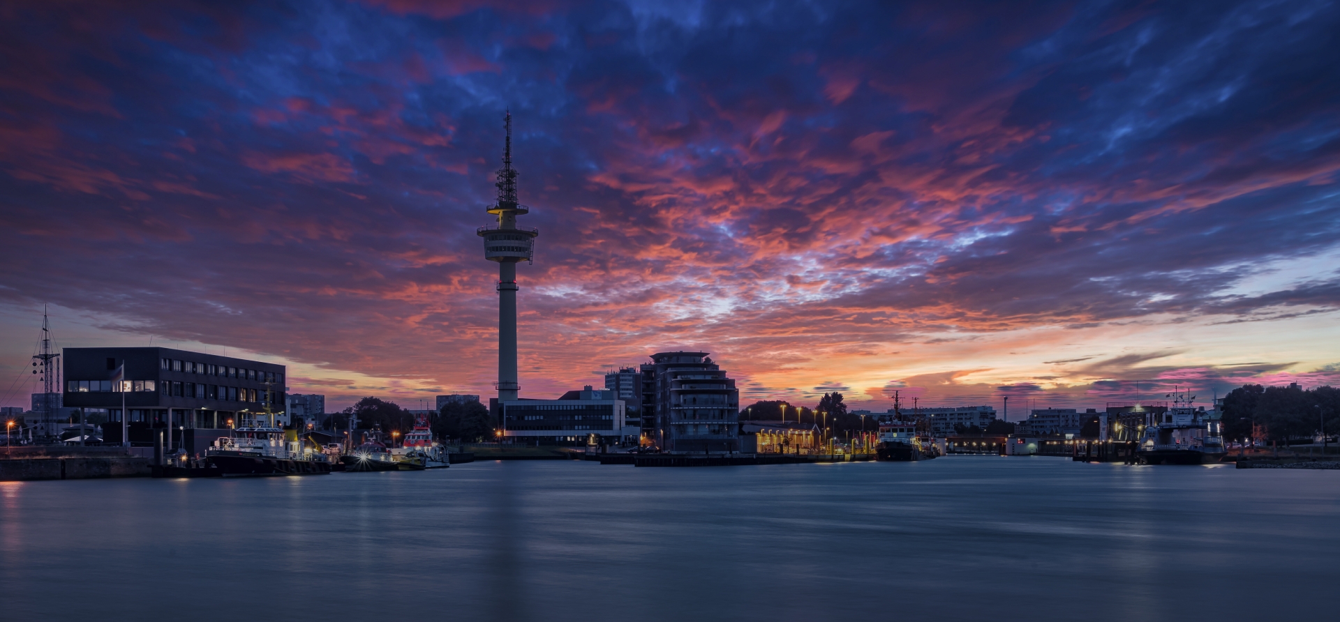 Am Geeste-Vorhafen in Bremerhaven