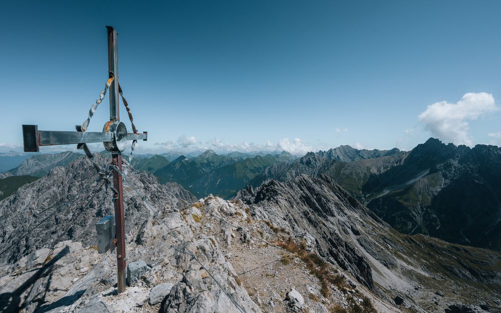 Am Gipfel Foto & Bild | landschaft, berge, gipfel und grate Bilder auf ...