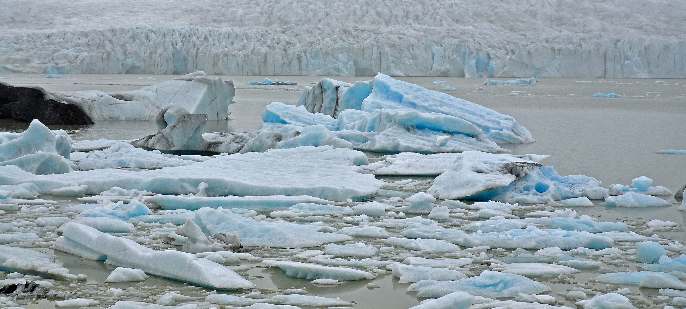 am Gletschersee Jökulsárlón am Vatnajökull