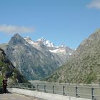 Am Grimselpass (Staumauer) - Schweiz