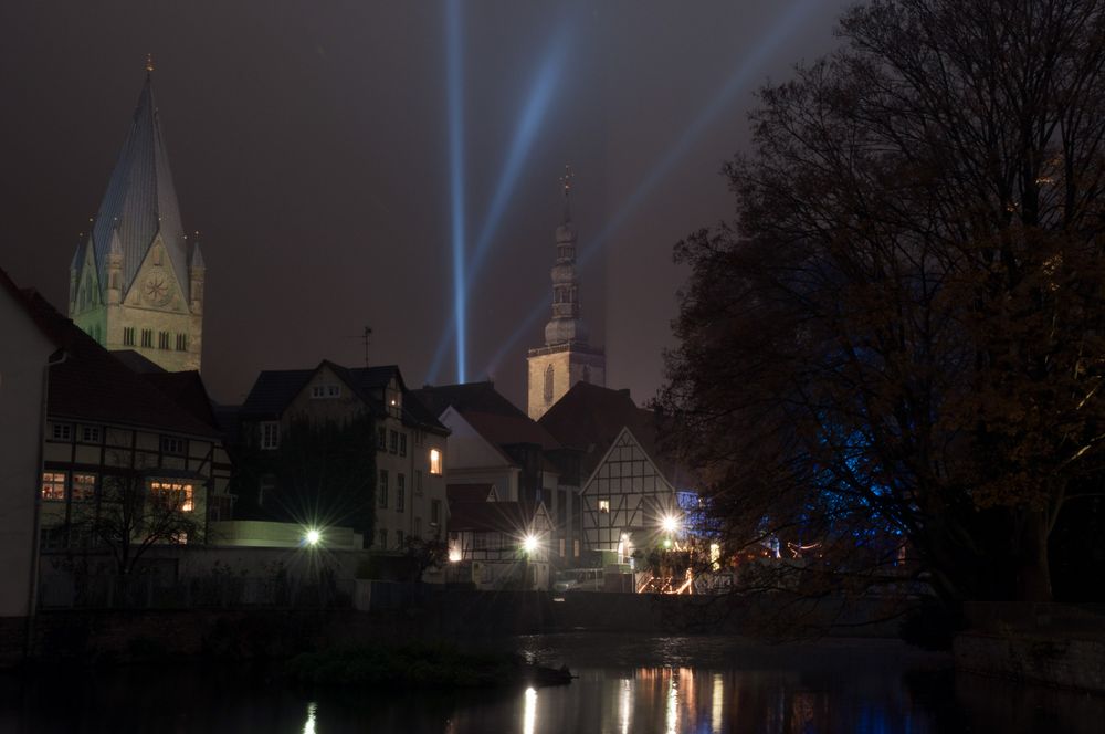 Am großen Teich in Soest zur Kirmes Foto & Bild landschaft, bach