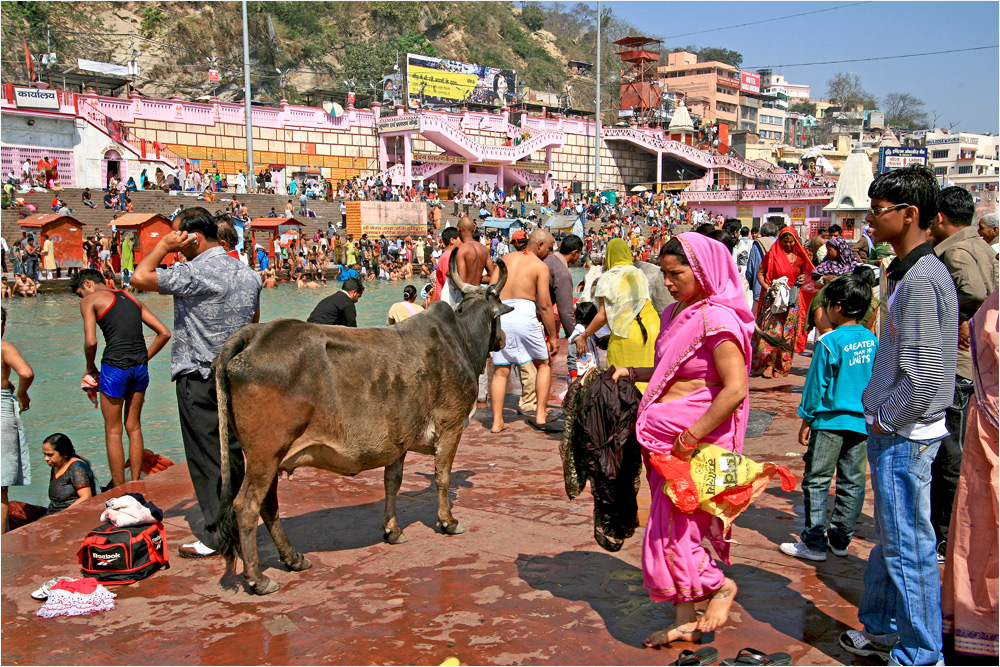 am großen Waschplatz in Rishikessh