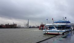 Am Hafen