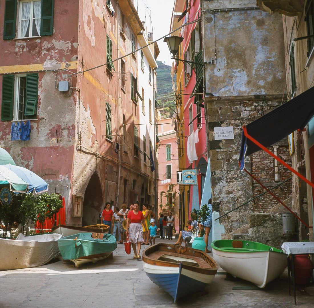 Am Hafen in Vernazza.(Cinque Terre.)